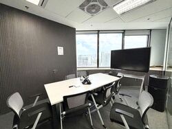 United Square (D11), Office #632871481